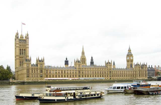 The Path along the Thames passes many interesting sites but none more than the large expanse Houses of Parliament seen from the other side of the river.